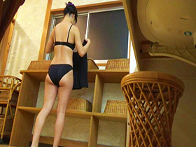 混浴で一人になった熟女を狙え　総集編　8時間　サンプル画像14